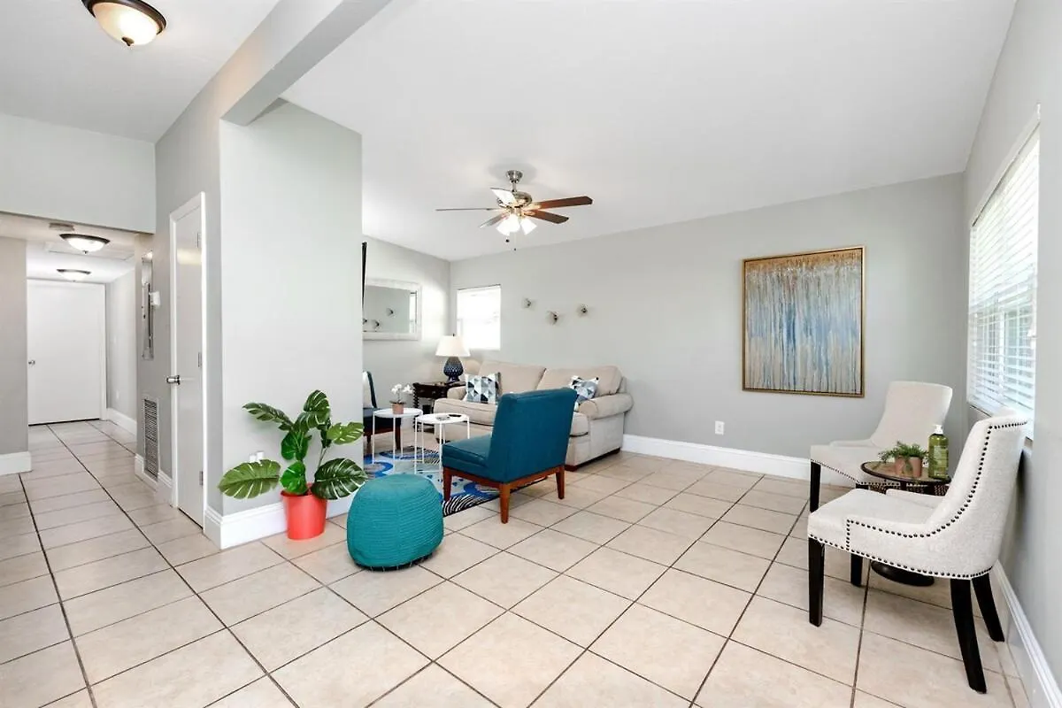 La Salle Guest House Tampa