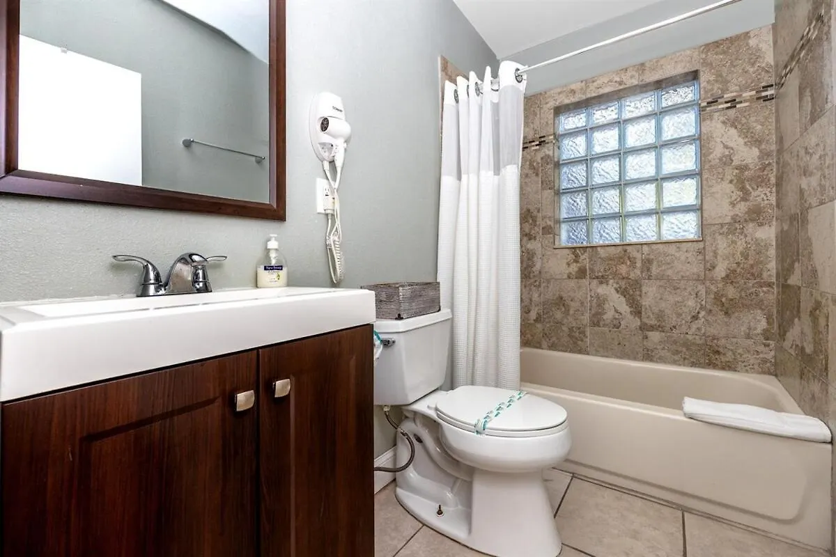 La Salle Guest House Tampa