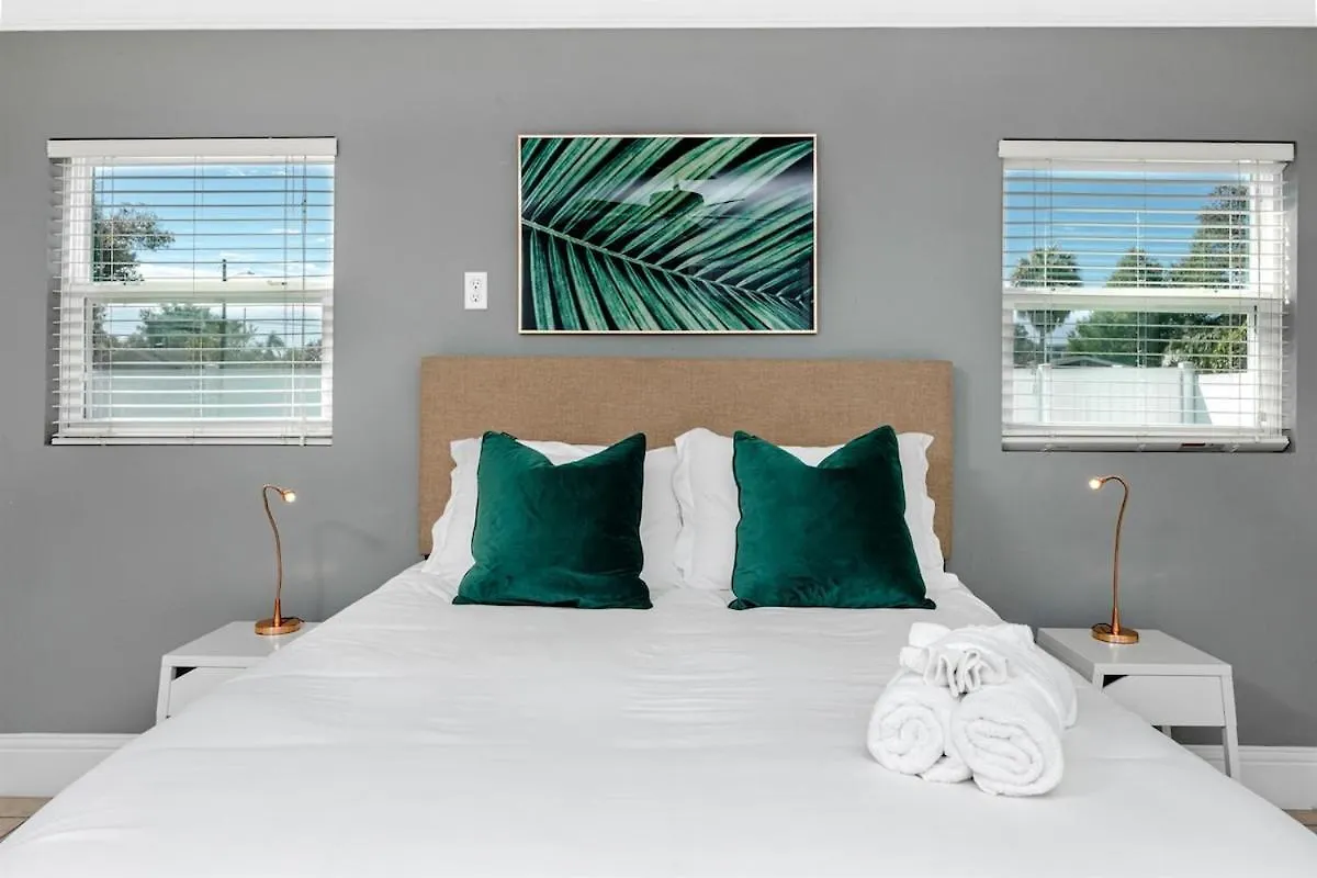 La Salle Guest House Tampa